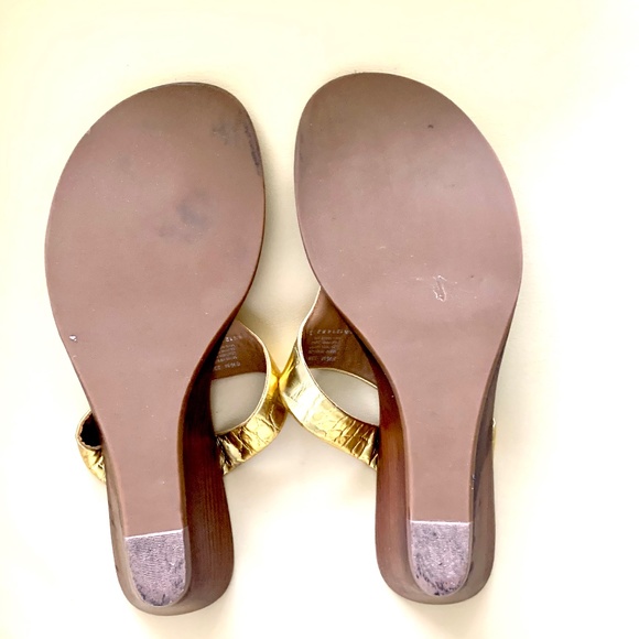 Tory Burch Gold Wedge Sandals - Picture 5 of 6